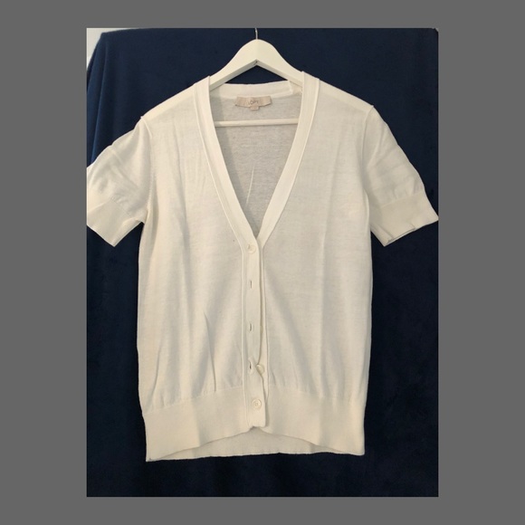 LOFT Sweaters - 🌸3/$25🌸Ann Taylor White short sleeve cardigan